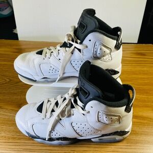 Nike Air Jordan 6 Retro GS‎ Oreo 2024 White Black Youth Size 4.5Y Sneakers